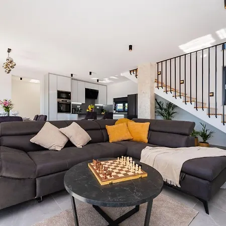 Opal By Interhome Vrana (Zadar)