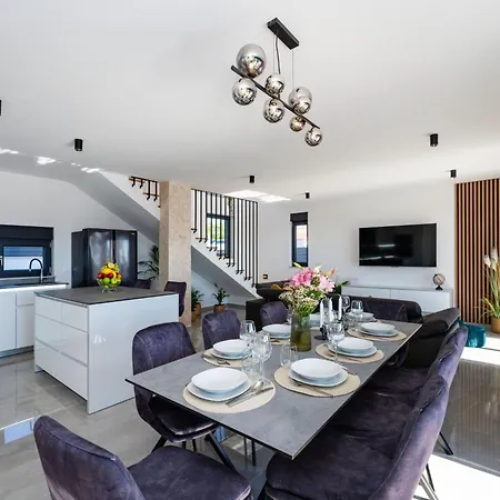Opal By Interhome *