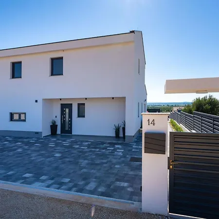 Opal By Interhome Vrana (Zadar)
