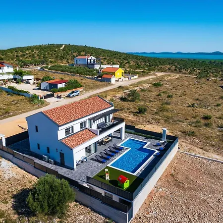 Opal By Interhome *