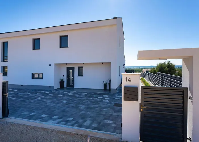 Opal By Interhome Vrana (Zadar)